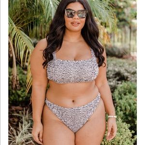 Smocked animal print bikini from Pink Lily - size XL top and L bottoms